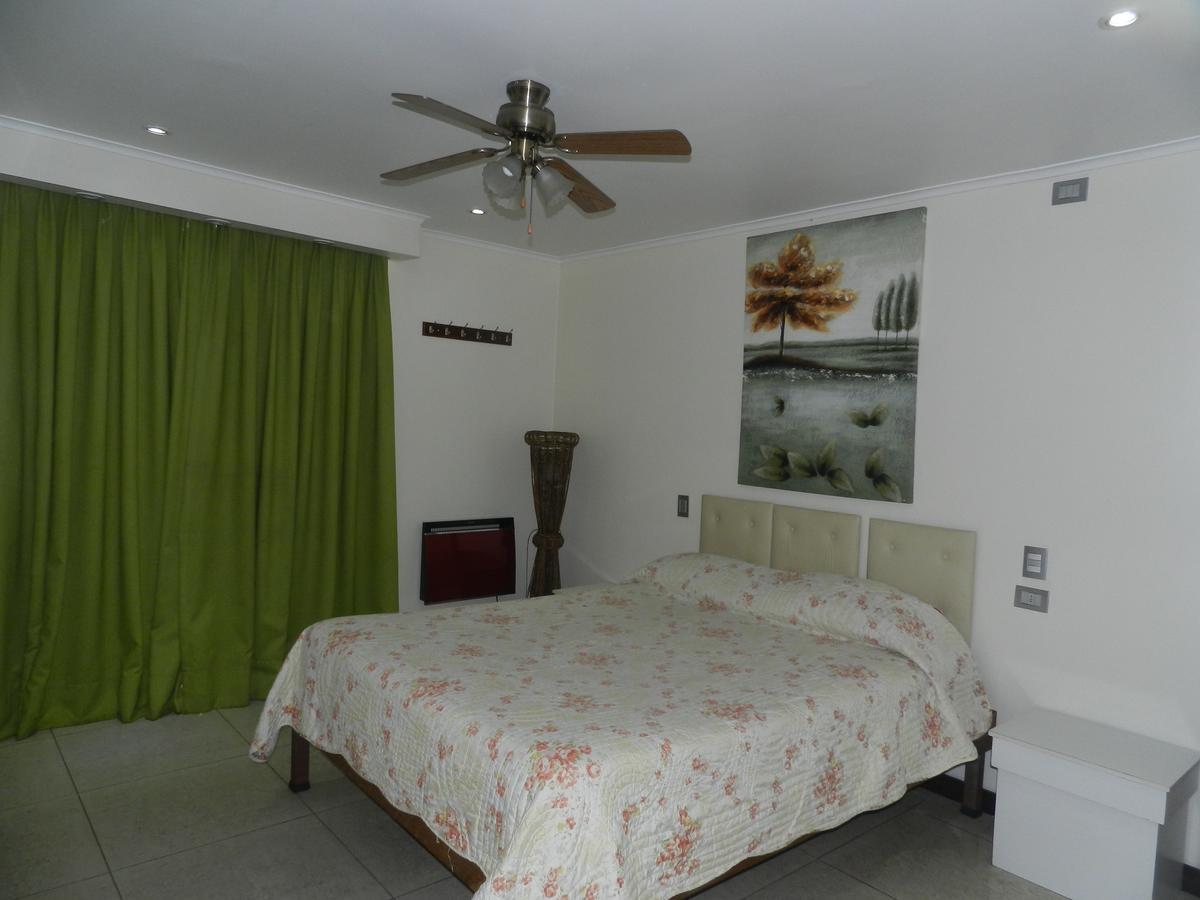 Hotel Guayaquil Сантяго Екстериор снимка