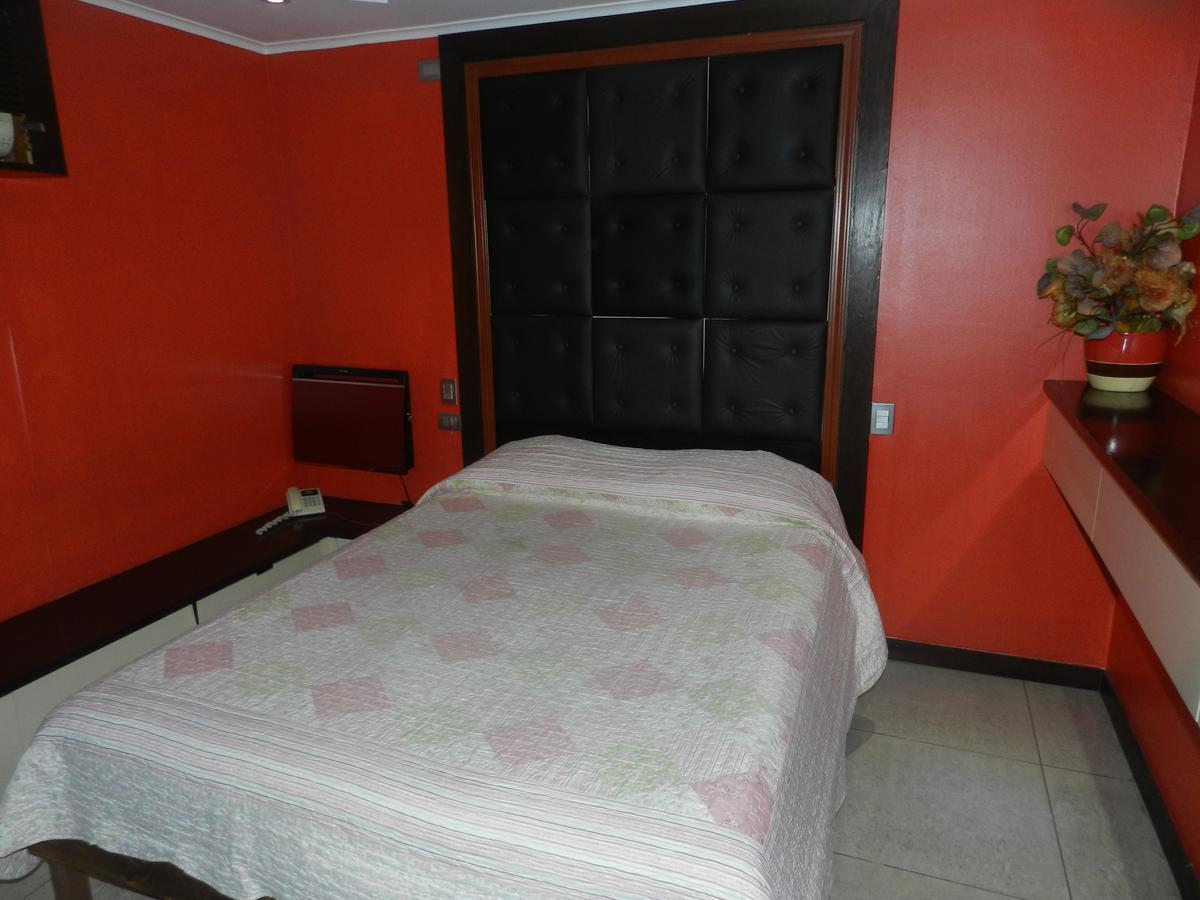 Hotel Guayaquil Сантяго Екстериор снимка